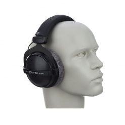 Beyerdynamic DT 770 Pro 250 ohm Closed Studio Headphones-09