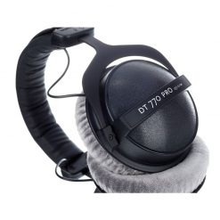 Beyerdynamic DT 770 Pro 250 ohm Closed Studio Headphones-11