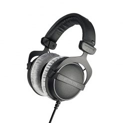 Beyerdynamic DT 770 Pro 80 ohm Closed Studio Headphones-03