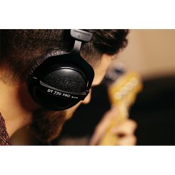 Beyerdynamic DT 770 Pro 80 ohm Closed Studio Headphones-09
