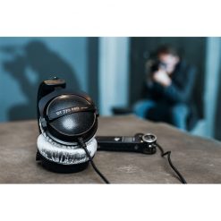 Beyerdynamic DT 770 Pro 80 ohm Closed Studio Headphones-11