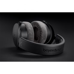 Beyerdynamic DT 700 PRO X Studio Headphone-06