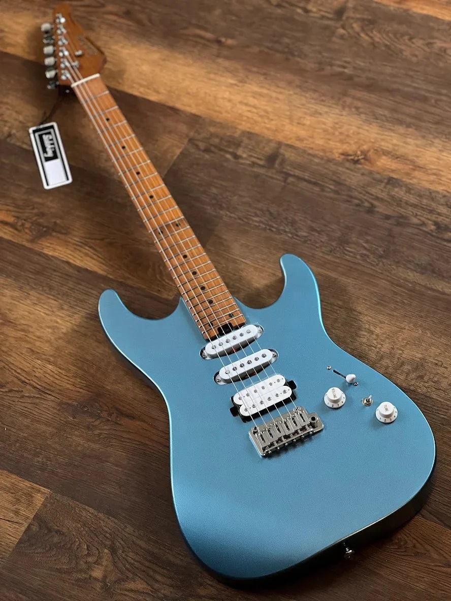 Soloking MS-1 Custom 24 HSS Flat Top in Ice Blue