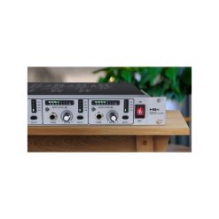 Alctron H6n 6-Channel Headphone Amplifier -05